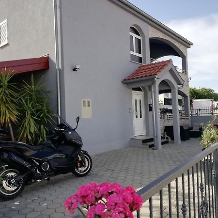 Apartment Tina Rogoznica  Εξωτερικό φωτογραφία