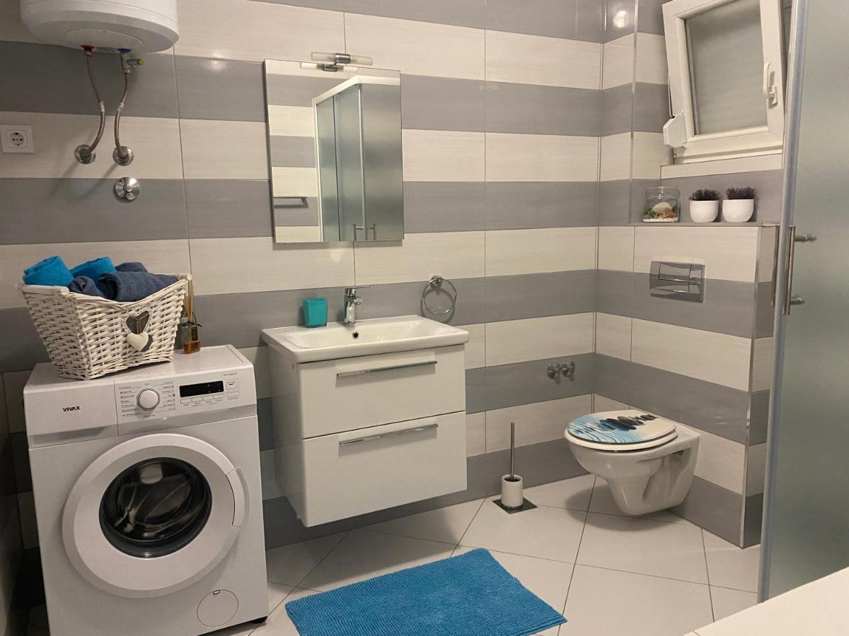 Apartment Tina Rogoznica  Εξωτερικό φωτογραφία