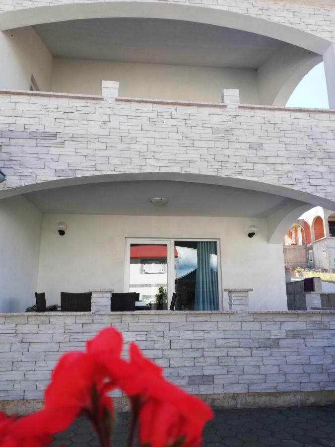 Apartment Tina Rogoznica  Εξωτερικό φωτογραφία